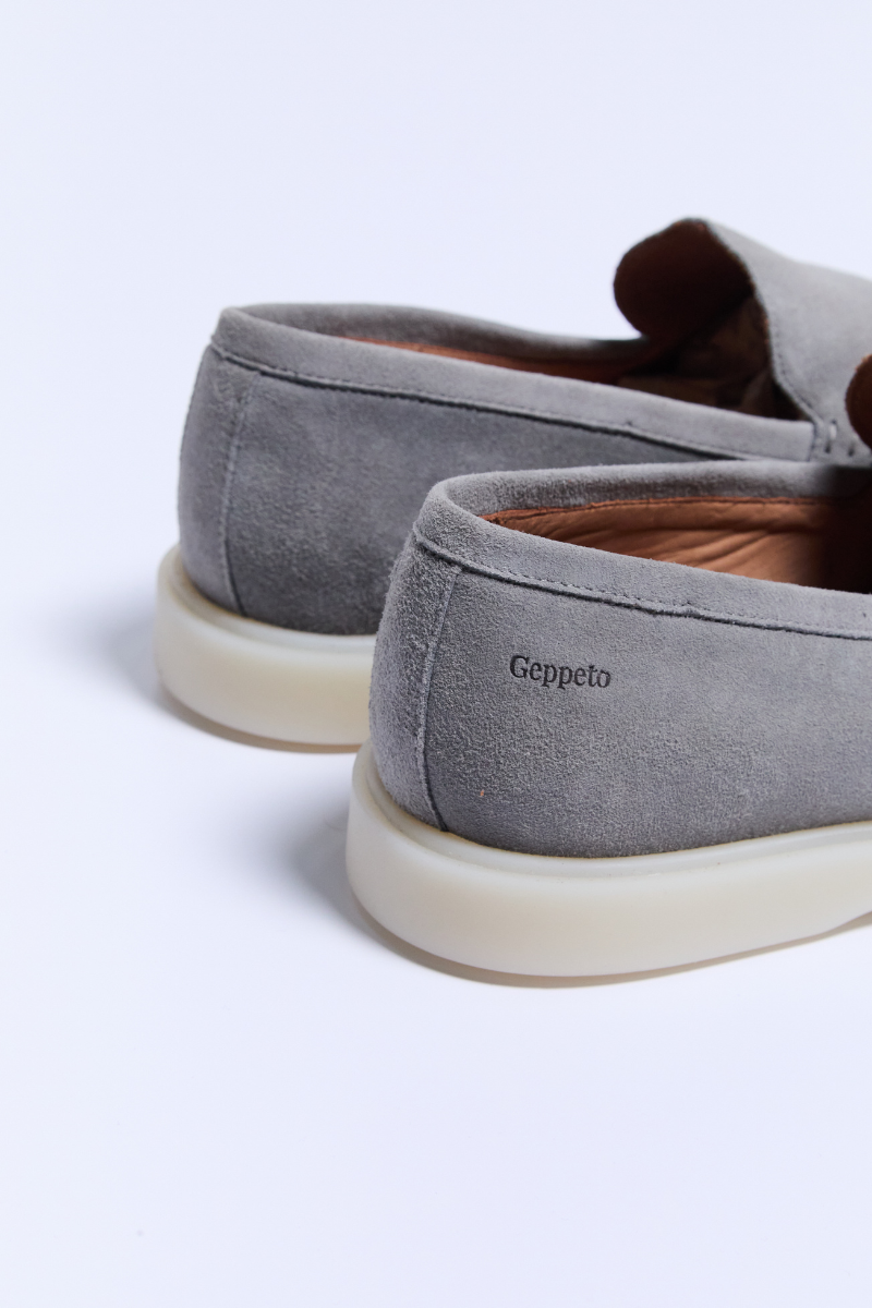 #cor_light grey